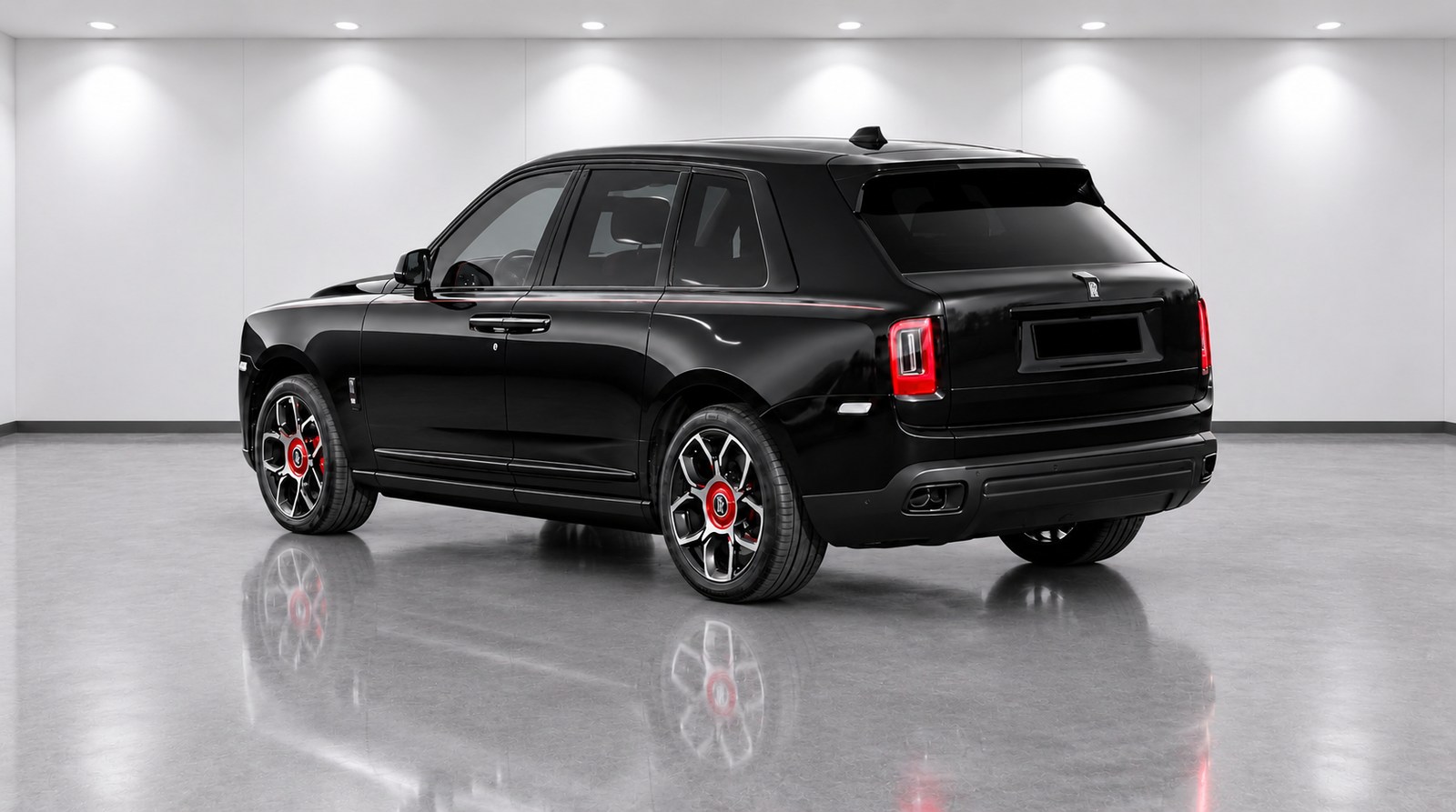 Rolls-Royce Cullinan Black Badge — exterior view 2
